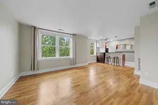 317 10th St NE, Washington, DC 20002 - Photo 5