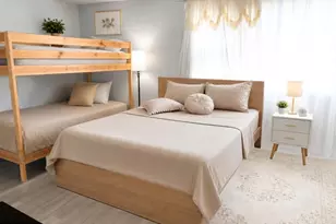 738 Longfellow St NW, Washington, DC 20011 - Photo 3