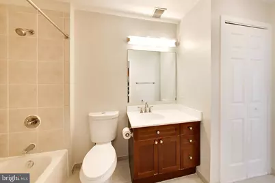 2120 Vermont Avenue NW #305, Washington, DC 20001 - Photo 17