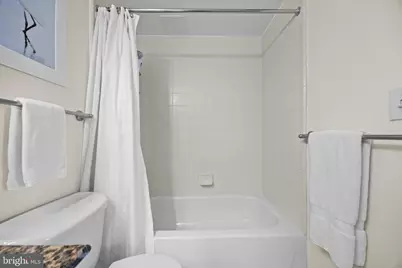 777 7th Street NW #726, Washington, DC 20001 - Photo 37
