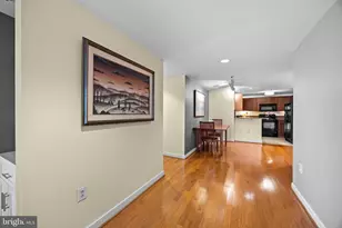 777 7th St NW, Washington, DC 20001 - Photo 9