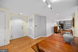 777 7th St NW, Washington, DC 20001 - Photo 19