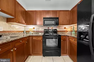 777 7th St NW, Washington, DC 20001 - Photo 17