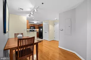 777 7th St NW, Washington, DC 20001 - Photo 11