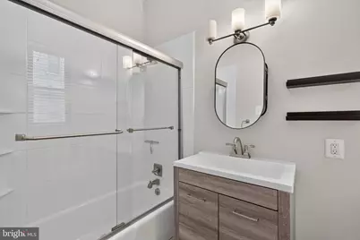 1514 17th NW #209, Washington, DC 20036 - Photo 9