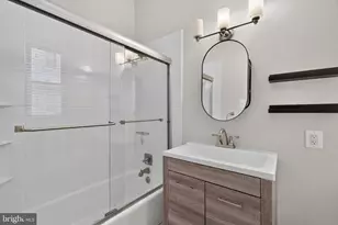 1514 17th NW, Washington, DC 20036 - Photo 9