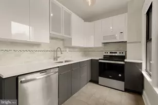 1613 Harvard Street NW, Washington, DC 20009 - Photo 9