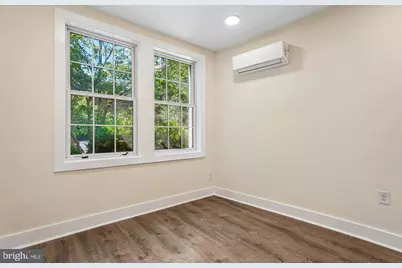1821 T Street NW, Washington, DC 20009 - Photo 3