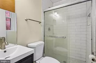 1821 T St NW, Washington, DC 20009 - Photo 13