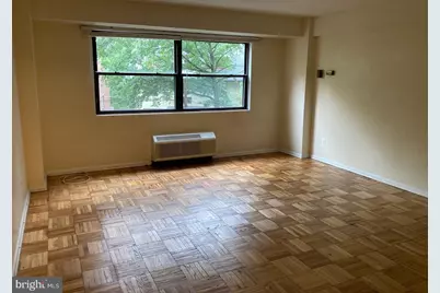 1801 Clydesdale Place NW #209, Washington, DC 20009 - Photo 3