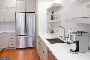 1641 R St NW, Washington, DC 20009 - Photo 35
