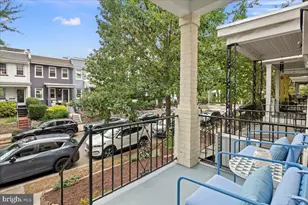 1163 Abbey Pl NE, Washington, DC 20002 - Photo 3