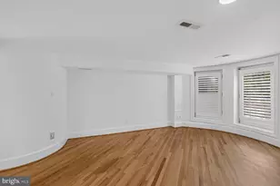 1415 21st St NW, Washington, DC 20036 - Photo 5