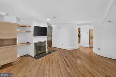 1415 21st Street NW #A, Washington, DC 20036 - Photo 3