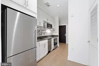 2550 17th Street NW #202, Washington, DC 20009 - Photo 5