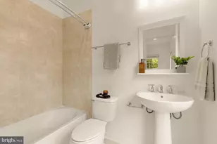 553 Regent Pl NE, Washington, DC 20017 - Photo 31