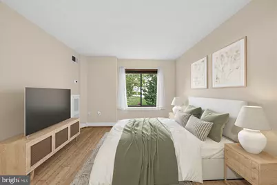 2111 Wisconsin Avenue NW #104, Washington, DC 20007 - Photo 17