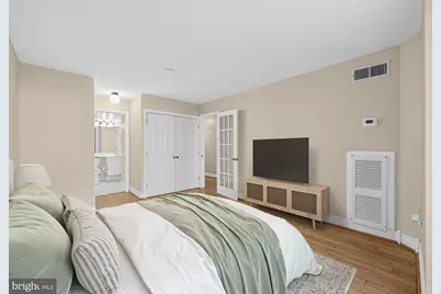 2111 Wisconsin Avenue NW #104, Washington, DC 20007 - Photo 21