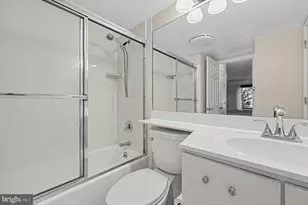2111 Wisconsin Ave NW, Washington, DC 20007 - Photo 25