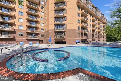 2111 Wisconsin Avenue NW #104, Washington, DC 20007 - Photo 31