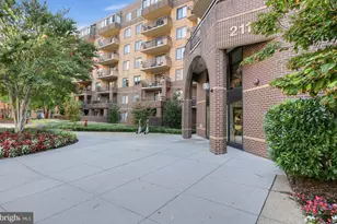 2111 Wisconsin Ave NW, Washington, DC 20007 - Photo 41