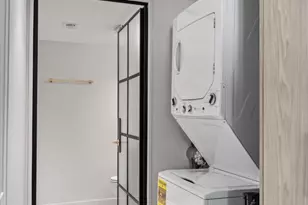 801 Pennsylvania Ave NW, Washington, DC 20004 - Photo 27
