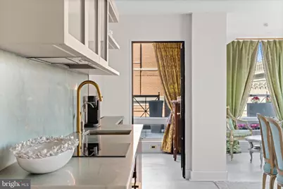 801 Pennsylvania Avenue NW #1001, Washington, DC 20004 - Photo 19