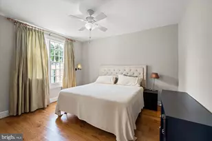 207 10th St SE, Washington, DC 20003 - Photo 23