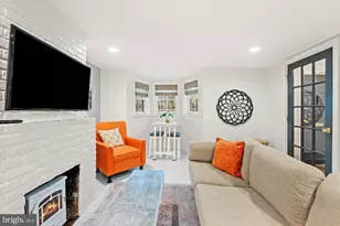 207 10th St SE, Washington, DC 20003 - Photo 31