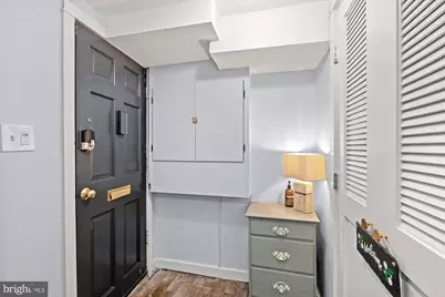 207 10th Street SE, Washington, DC 20003 - Photo 39