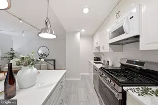 2127 California St NW, Washington, DC 20008 - Photo 9