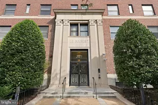 2127 California St NW, Washington, DC 20008 - Photo 23