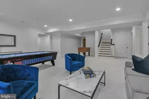 1935 Foxview Circle NW, Washington, DC 20007 - Photo 33