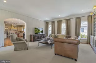 1935 Foxview Circle NW, Washington, DC 20007 - Photo 11