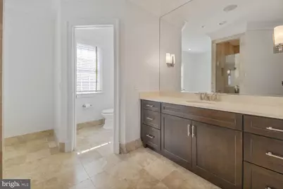1935 Foxview Circle NW, Washington, DC 20007 - Photo 19