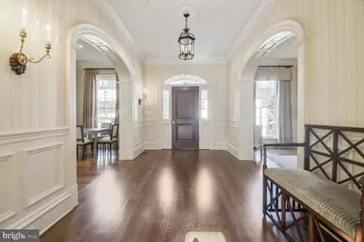 1935 Foxview Circle NW, Washington, DC 20007 - Photo 3