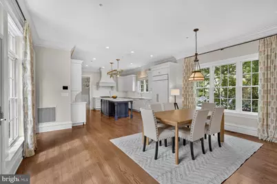 1935 Foxview Circle NW, Washington, DC 20007 - Photo 9