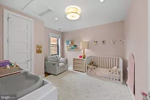 933 O St NW, Washington, DC 20001 - Photo 25