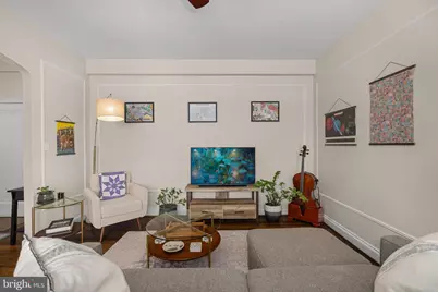 2737 Devonshire Place NW #322, Washington, DC 20008 - Photo 5