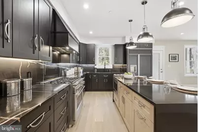 5047 Macarthur Boulevard NW, Washington, DC 20016 - Photo 3