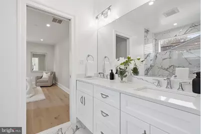 5047 Macarthur Boulevard NW, Washington, DC 20016 - Photo 39
