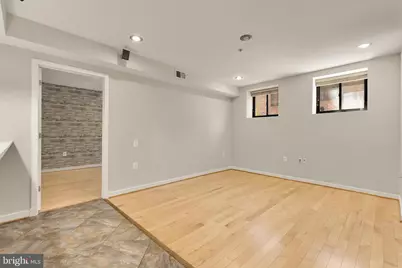 2412 17th Street NW #C-03, Washington, DC 20009 - Photo 13