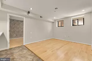 2412 17th St NW, Washington, DC 20009 - Photo 13