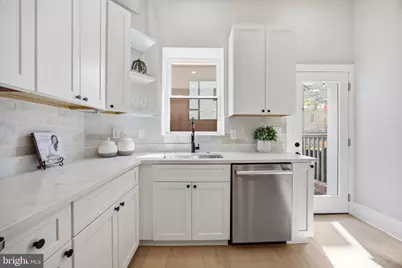 10 R Street NW, Washington, DC 20001 - Photo 9