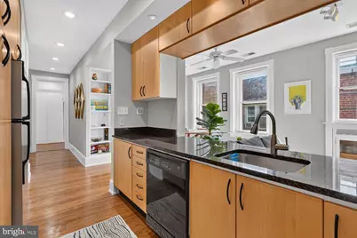 1832 Biltmore Street NW #42, Washington, DC 20009 - Photo 5