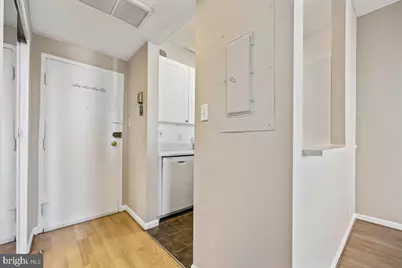 1851 NW Columbia Road NW #401, Washington, DC 20009 - Photo 5