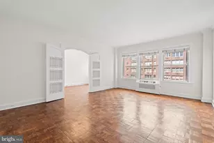 4000 Cathedral Ave NW, Washington, DC 20016 - Photo 13