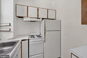 1010 25th St NW, Washington, DC 20037 - Photo 5