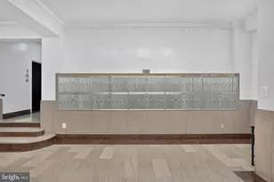 1010 25th St NW, Washington, DC 20037 - Photo 11