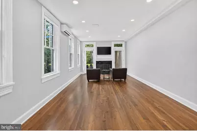 213 5th Street SE, Washington, DC 20003 - Photo 5